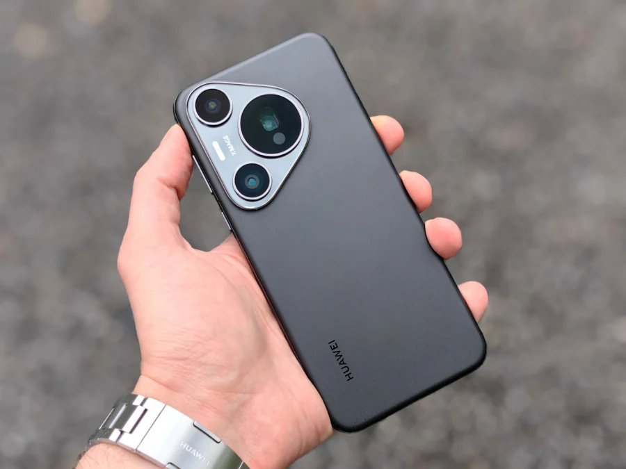 smartphone com tela AMOLED grande representando os lançamentos de celulares de outubro de 2026